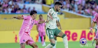 曼城备战欧冠半决赛，训练照曝光